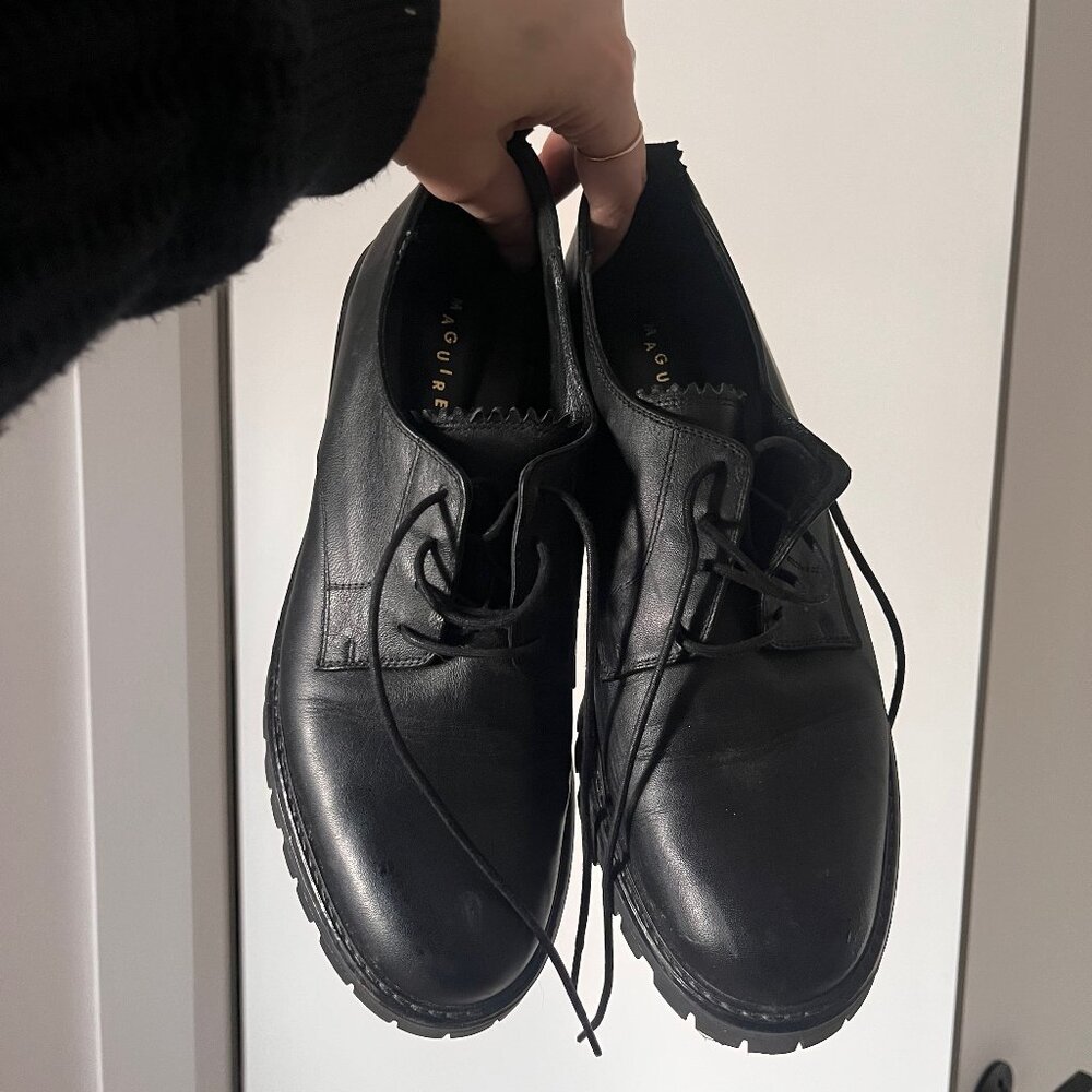 Maguire Oxford shoes
